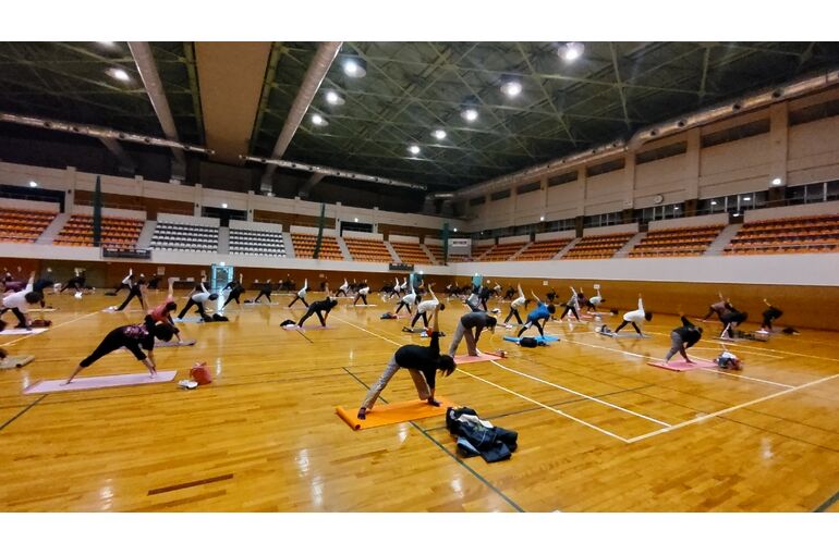 浜川体育館フィットネスヨガ教室